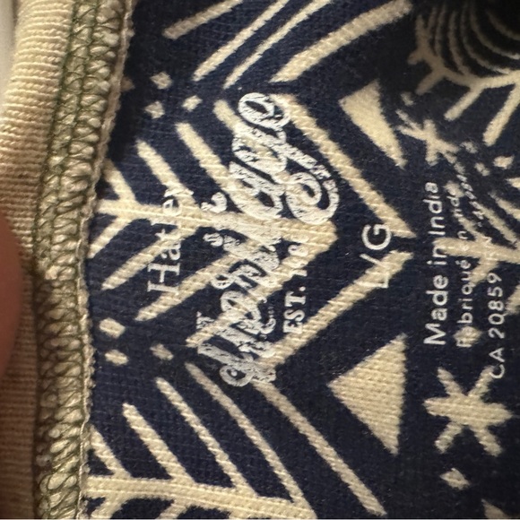 Hatley Heritage Sweatshirt  with Moose Design - Picture 4 of 4